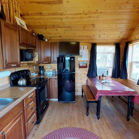 מונטיצ'לו White Pine Cabin By Canyonlands Lodging מראה חיצוני תמונה